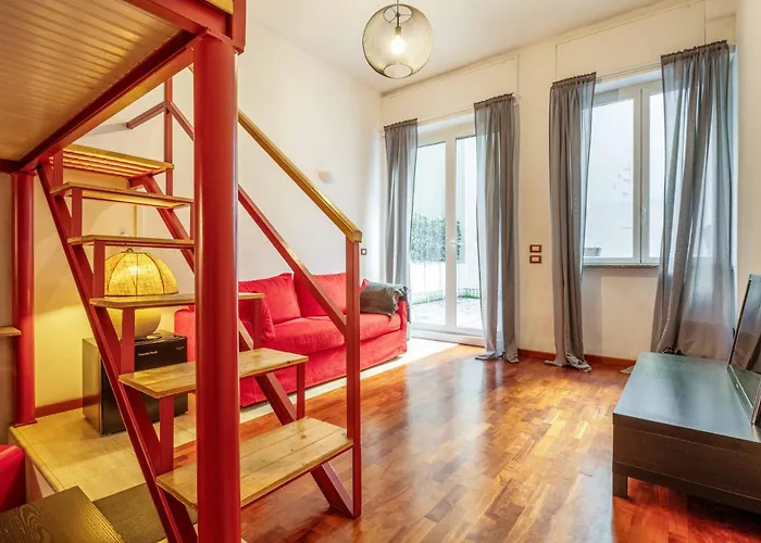 One Bedroom With Terrace Near Duomo